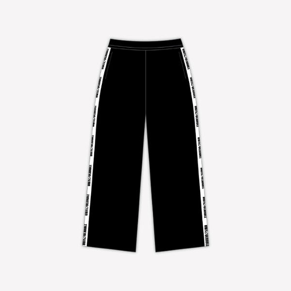 ITZY - Black Sweat Pants [2ND WORLD TOUR 'BORN TO BE']
